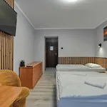 게스트하우스 Swierkowa 3*